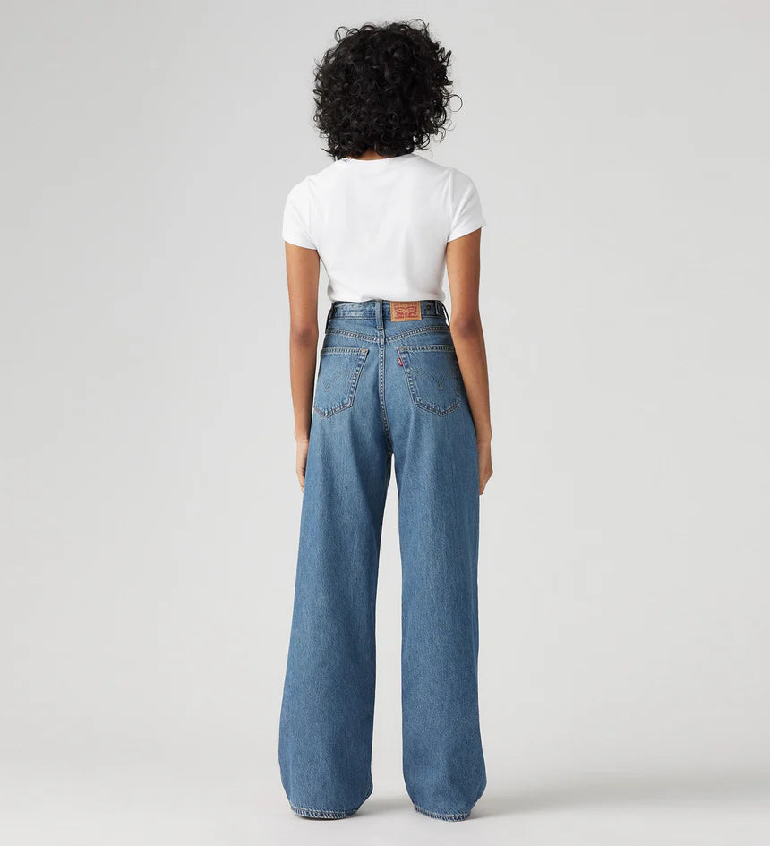 LEVI'S® WOMEN'S CINCH BAGGY JEANS