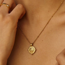Load image into Gallery viewer, ATOLEA Sol de Oro Necklace

