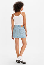 Load image into Gallery viewer, LEVI&#39;S ICON SKIRT
