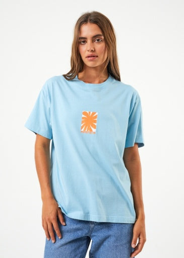 Afends - Samia - Recycled Oversized Graphic T-Shirt - Sky Blue
